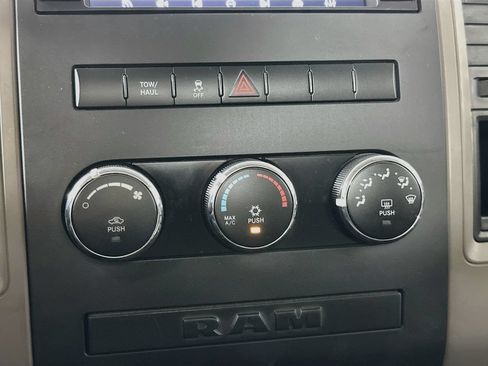 Used 2012 RAM 1500 Express RWD image 17