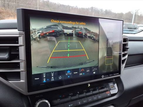 Used 2022 Toyota Tundra SR5 image 27