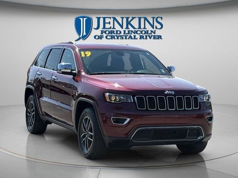Used 2019 Jeep Grand Cherokee Limited image 5