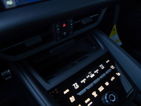 New 2026 Porsche Macan 4S Electric image 22