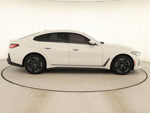 Used 2024 BMW i4 eDrive40 w/ Premium Package RWD image 8