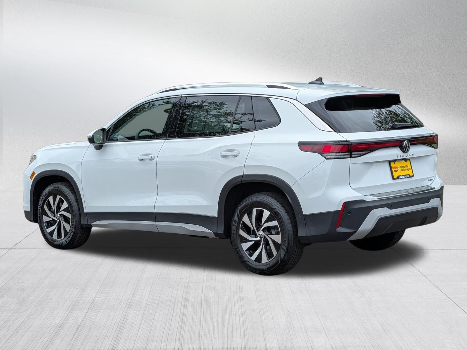 Certified 2026 Volkswagen Tiguan S AWD/4WD image 5
