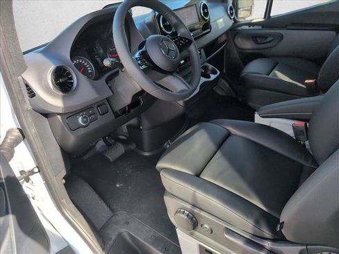 New 2026 Mercedes-Benz Sprinter 2500 image 4