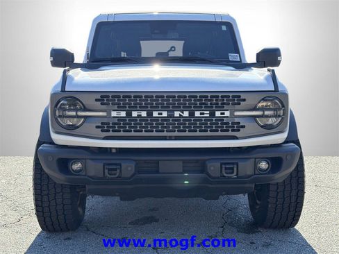 Used 2023 Ford Bronco Badlands image 30