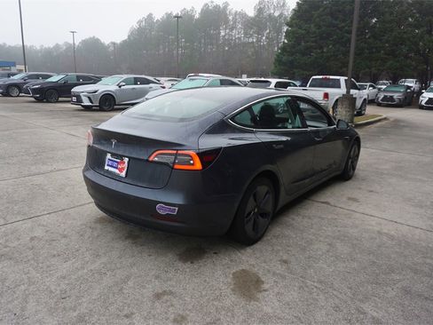 Used 2018 Tesla Model 3 Mid Range image 24