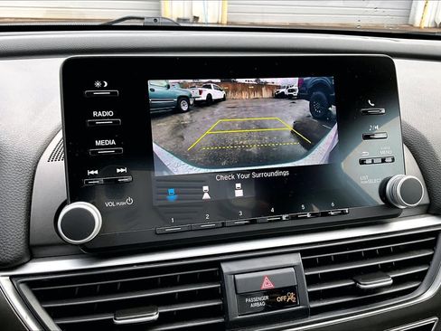 Used 2020 Honda Accord LX image 28