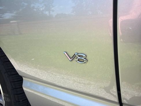 Used 2004 Ford Thunderbird RWD image 23