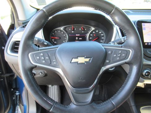 Used 2020 Chevrolet Equinox LT FWD image 21