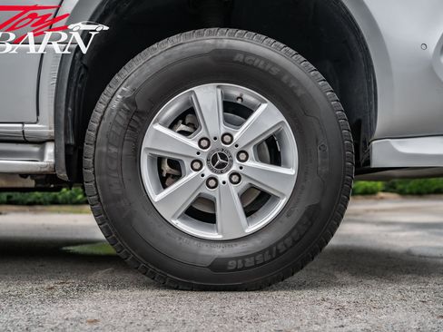 Used 2020 Mercedes-Benz Sprinter 2500 image 19