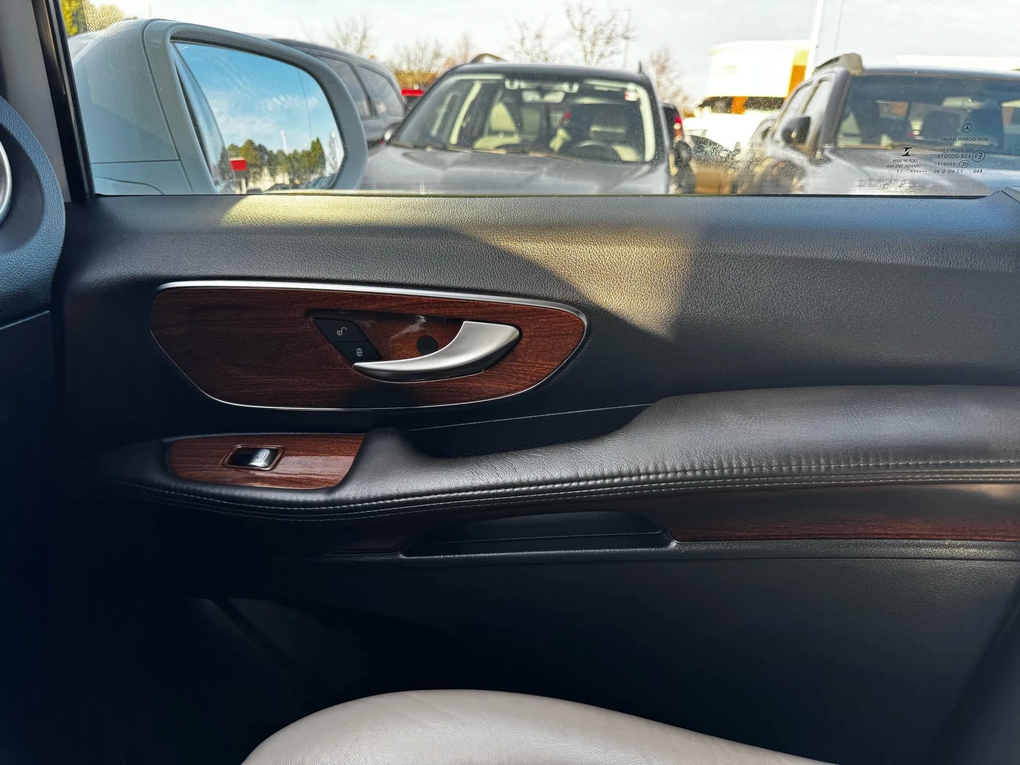 Used 2017 Mercedes-Benz Metris Passenger image 90