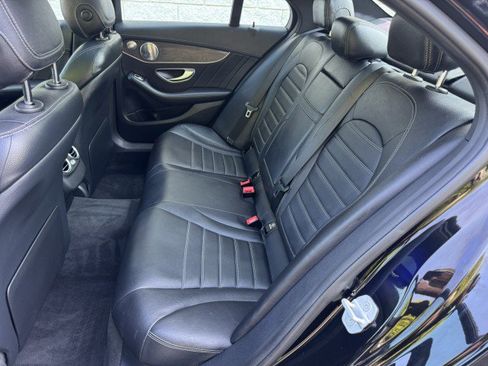 Used 2015 Mercedes-Benz C 400 4MATIC image 8