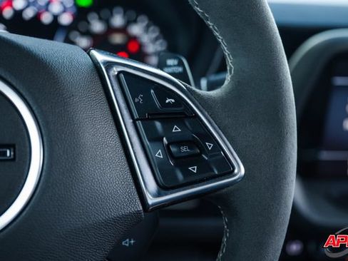 Used 2019 Chevrolet Camaro SS RWD image 65