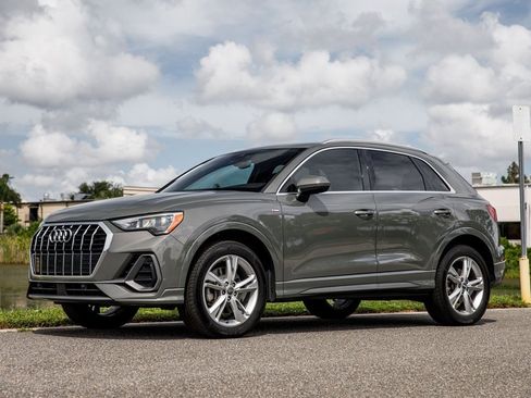 Used 2020 Audi Q3 2.0T Premium w/ Convenience Package image 11