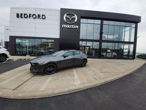 New 2026 MAZDA MAZDA3 Hatchback w/Premium Plus Pkg AWD/4WD image 16