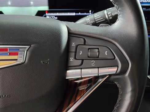 Used 2023 Cadillac Escalade Luxury image 32