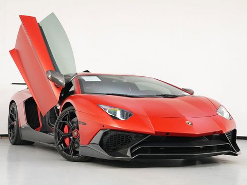Used 2017 Lamborghini Aventador S image 69