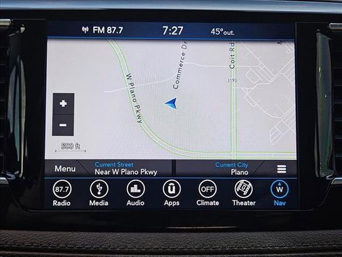 Used 2018 Chrysler Pacifica Limited w/ Tire & Wheel Group image 14