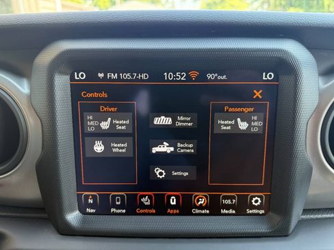 Used 2021 Jeep Gladiator Sport AWD/4WD image 17