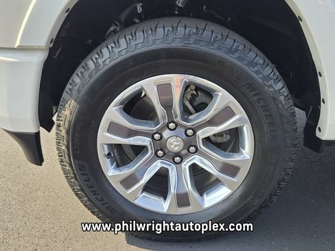 Used 2022 RAM 1500 Limited AWD/4WD image 15