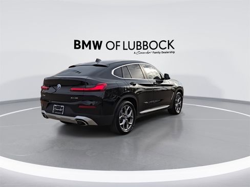 Certified 2025 BMW X4 xDrive30i image 8