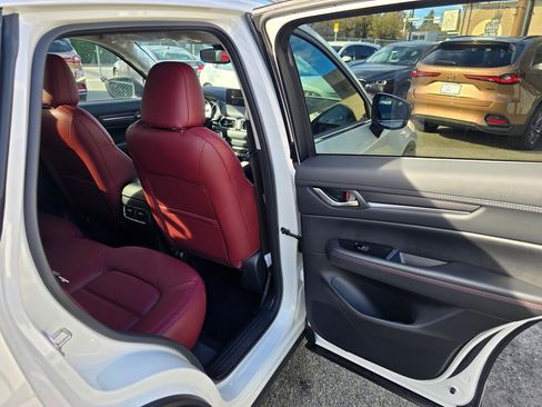 New 2025 MAZDA CX-5 Carbon Edition image 13