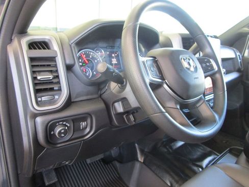 New 2026 RAM 3500 Tradesman AWD/4WD image 32