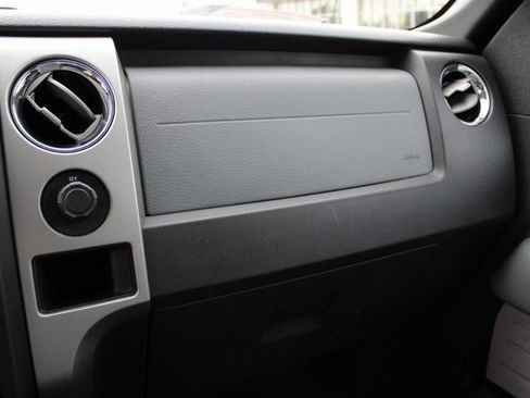 Used 2013 Ford F150 XLT w/ Luxury Equipment Group image 30