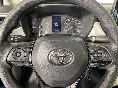Used 2023 Toyota Corolla LE image 14