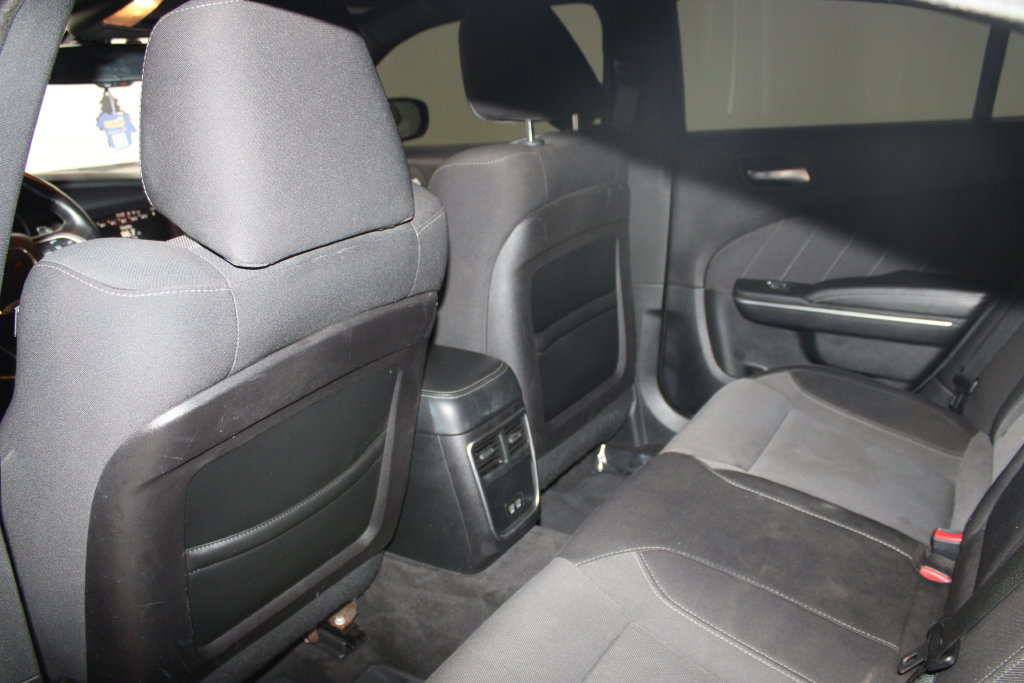 Used 2016 Dodge Charger R/T RWD image 19