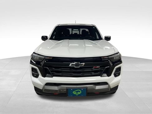 Certified 2023 Chevrolet Colorado Z71 w/ Z71 Convenience Package 2 AWD/4WD image 4