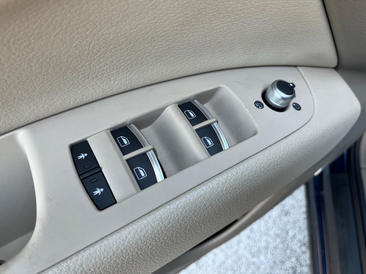 Used 2013 Audi Q7 TDI Premium Plus AWD/4WD image 28
