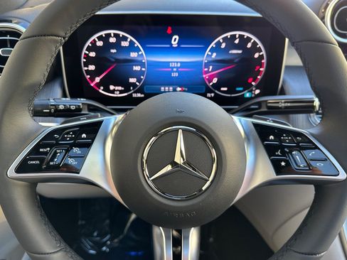 New 2026 Mercedes-Benz GLC 300 image 22