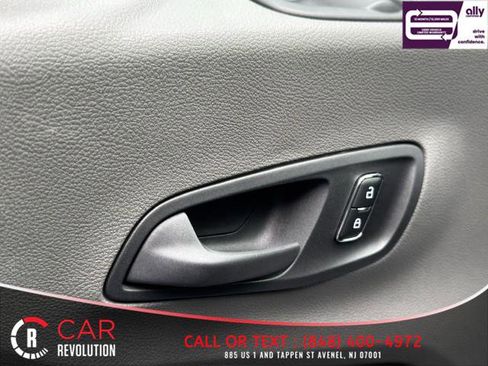 Used 2023 Ford Transit 250 Low Roof image 38