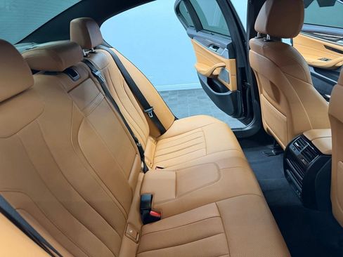 Used 2023 BMW 540i RWD image 44