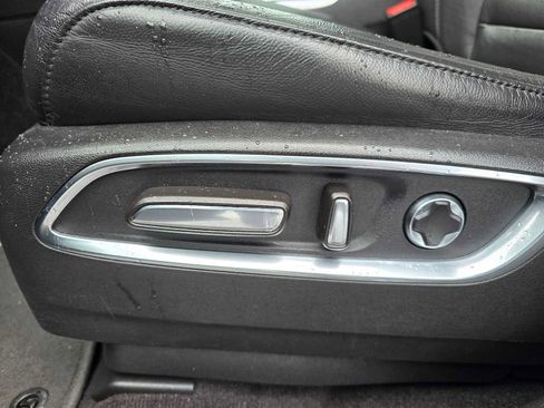 Used 2019 Acura MDX image 26