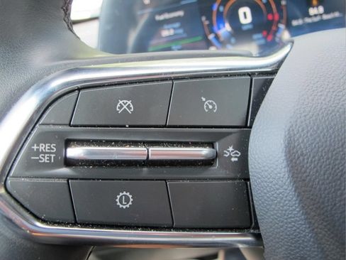 Used 2026 Chevrolet Equinox LT w/ Convenience Package II FWD image 19