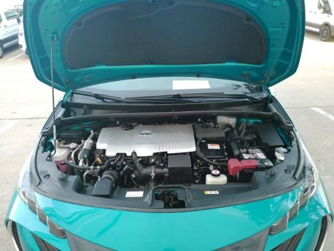 Used 2021 Toyota Prius Prime XLE image 53