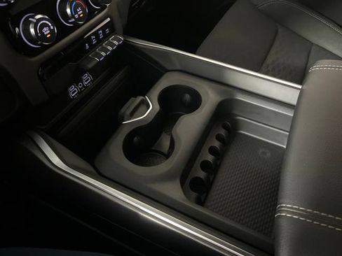 New 2026 RAM 1500 Express AWD/4WD image 28