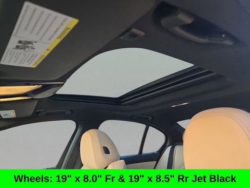 Used 2021 BMW M340i xDrive image 15