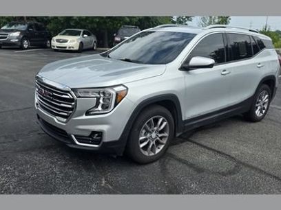 Used 2022 GMC Terrain SLT w/ LPO, Floor Liner Package
