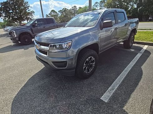 Used 2020 Chevrolet Colorado W/T image 9