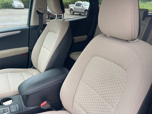 Used 2020 Ford Escape SE AWD/4WD image 6