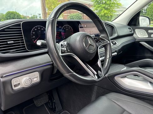 Used 2024 Mercedes-Benz GLE 450 4MATIC image 11