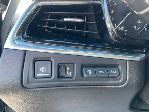 Used 2021 Cadillac XT6 Sport AWD/4WD image 13