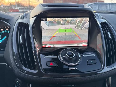 Used 2014 Ford Escape Titanium image 5