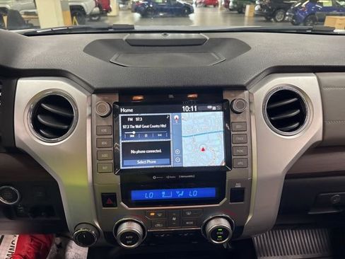 Used 2020 Toyota Tundra Limited w/ Limited Premium Package image 19