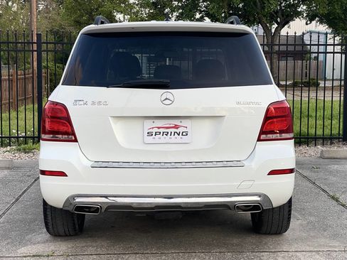 Used 2015 Mercedes-Benz GLK 250 BlueTEC 4MATIC image 8