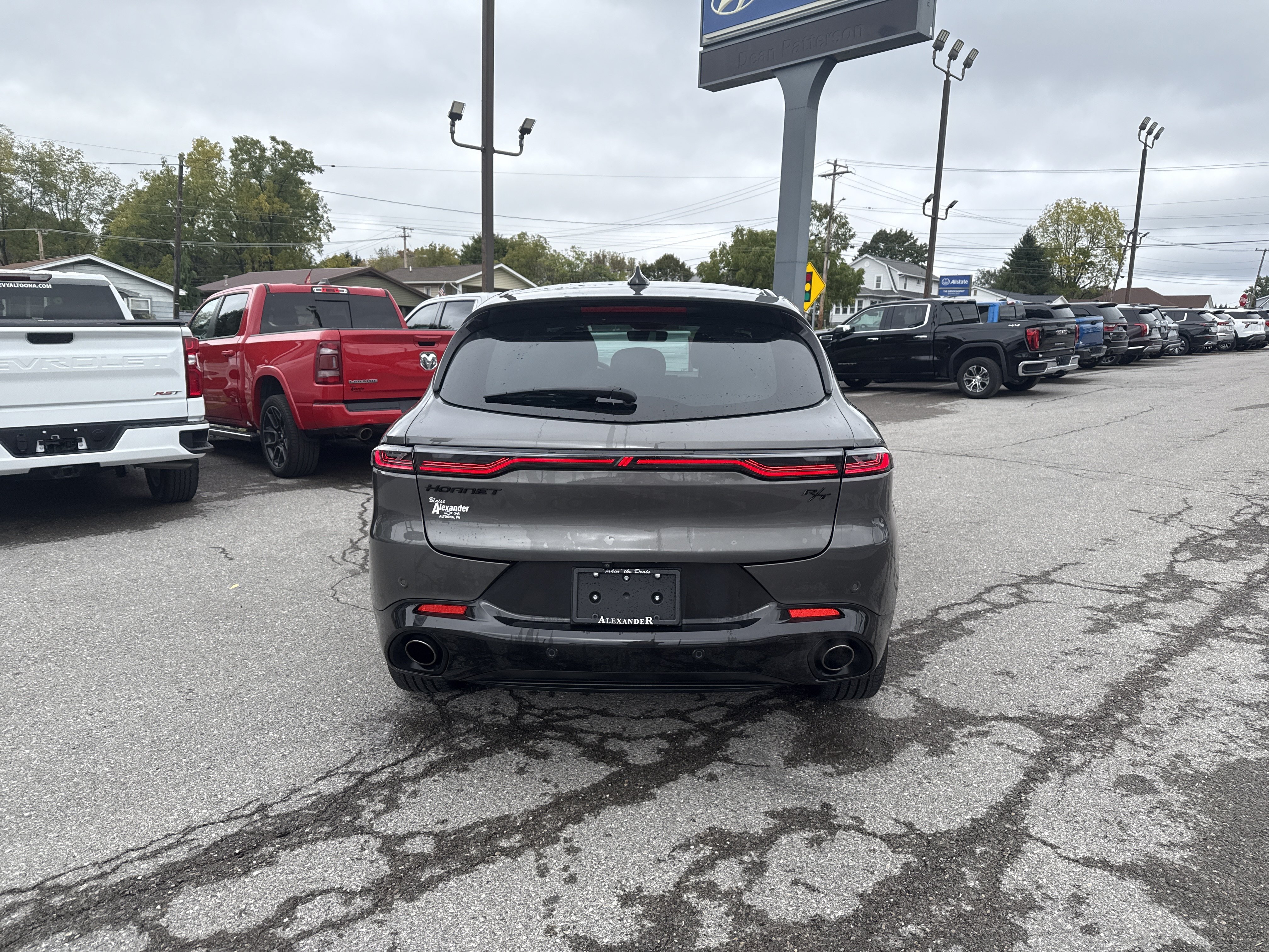 Used 2024 Dodge Hornet R/T w/ Tech Pack w/o Parking AWD/4WD image 4
