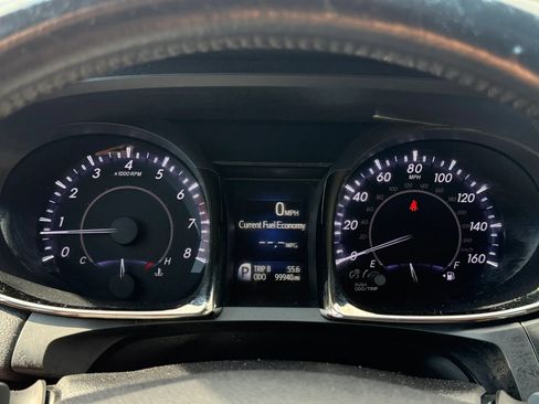 Used 2014 Toyota Avalon XLE Touring FWD image 23
