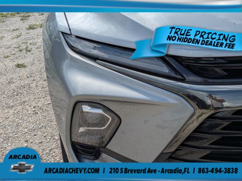 Used 2023 Chevrolet Blazer RS w/ Driver Confidence II Package FWD image 10